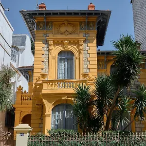 https://maison-des-barons.fr-provencehotel.com